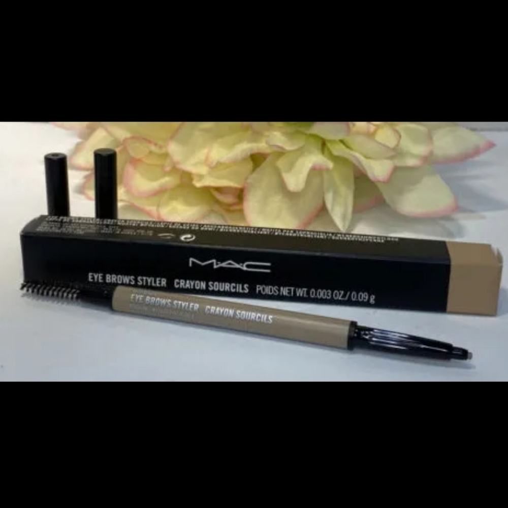 🧚‍♀️OMEGA MAC Cosmetics DISCONTINUED EyeBrow Styler NWT